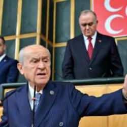 Bahçeli'den tarihi çıkış: Teröristbaşı Öcalan DEM grubundan örgütü lağvettiğini haykırsın
