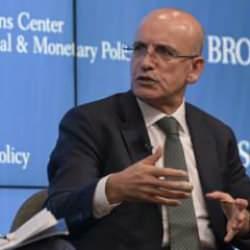 Bakan Şimşek 2026'yı işaret etti: Enflasyon tek haneli rakamlara inecek