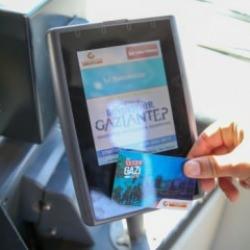 Büyükşehir, öğrencilere ulaşım desteği vermeye devam ediyor