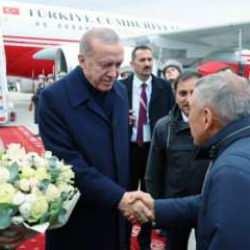 Cumhurbaşkanı Erdoğan Tataristan'da! Tarihi g&ouml;r&uuml;şmeler