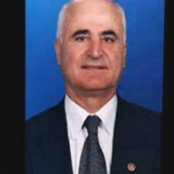 Eski Milli Savunma Bakanı Sabahattin &Ccedil;akmakoğlu hayatını kaybetti