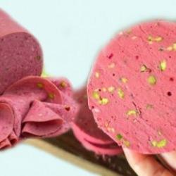 Evde tavuk salam nasıl yapılır? Bu tariften sonra bir daha asla satın almayacaksınız!