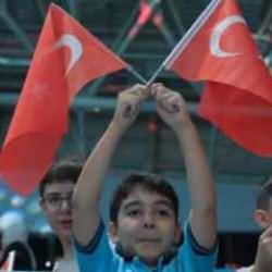 TÜGVA tarafından düzenlenen Kitap Kurdu Yarışması'nın bu yıl yedincisi gerçekleştirilecek