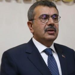 Bakan Tekin: &Uuml;lkemizi 3. ligden 1. lige &ccedil;ıkardık