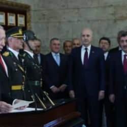 Cumhuriyet 101 yaşında! Cumhurbaşkanı Erdoğan ve devlet erkanı Anıtkabir'de