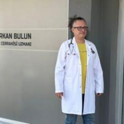 Emekli doktor, film yönetmenliği için üniversiteye döndü