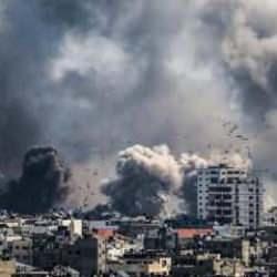 İsrail Gazze Şeridi'ne saldırmaya devam ediyor