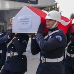 İETT otobüsünün çarpması sonucu şehit olan polis memuru için tören düzenlendi
