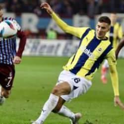 Akyazı’da çılgın düello! Fenerbahçe, Trabzon’da 3 puanı 90+12’de kaptı