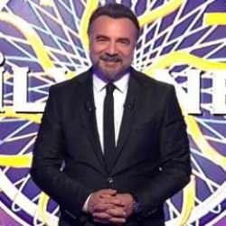 Ev Hapsi'yle imzaları attı! Kim Milyoner Olmak İster'i sunan Oktay Kaynarca'dan flaş karar