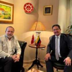 Zahid Akman, Venezuela B&uuml;y&uuml;kel&ccedil;isi Aydan Karamanoğlu'nu ziyaret etti