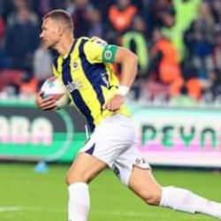 Edin Dzeko'dan VAR kararlarına tepki