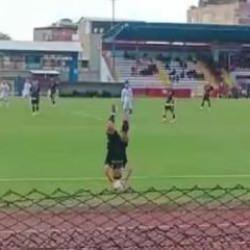 Amatör Lig'de tarihe geçen taç atışı! İşte muhteşem gol