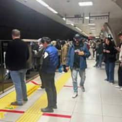 Üsküdar-Samandıra Metro Hattı'nda arıza! Yoğunluk yaşandı