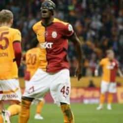 İngiltere'den Galatasaraylı taraftarları üzecek Osimhen iddiası!