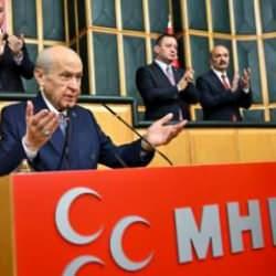 Bahçeli'nin DEM'le el sıkışmasına vatandaş ne diyor? Optimar'dan çarpıcı anket