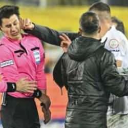 Halil Umut Meler'e yumruk atan Faruk Koca'ya hapis cezası