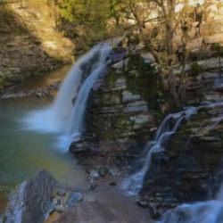 Hazan renklerine bürünen doğası ve şelaleleriyle Maden Deresi!