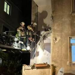 Kartal'da korkutan olay! Dairenin balkonu &ccedil;&ouml;kt&uuml;