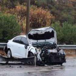 Mersin'de feci kaza: 4 kişi yaralandı