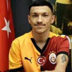 Paralimpik Oyunları'nda tarihe geçmişti! Umut Ünlü Galatasaray'da