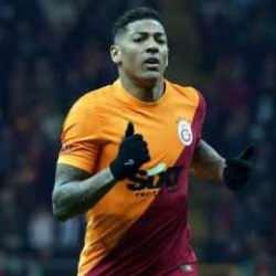 Patrick van Aanholt'tan sürpriz imza!