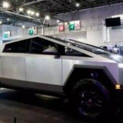 Tesla, Cybertruck'ları altıncı kez geri çağırdı