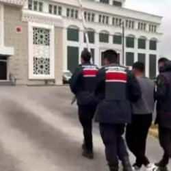 33 yıl hapis cezası aldı, ka&ccedil;ma hazırlığı yaparken yakalandı