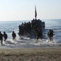 Amfibi deniz piyadeleri İskenderun&rsquo;da eğitim yaptı