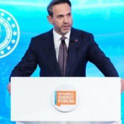 Bakan Bayraktar: 2024 toplam kurulu güç artışında rekor bir yıl olacak!