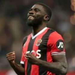 Öfkeli taraftar, Beşiktaş ve Trabzonspor'la anılan yıldızı darp etti! Oyuncu rapor aldı