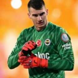 Fenerbahçe'de Livakovic göz doldurdu