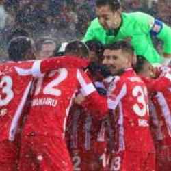 Boluspor, Şanlıurfaspor'u tek golle yıktı