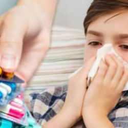 Kış kapıda: Hemen antibiyotiğe sarılmayın! Üst solunum yolu enfeksiyonlarında ne zaman doktora başvurulmalı?