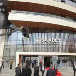 Milli G&ouml;r&uuml;ş camiasından Saadet'teki krize ağır yorum... Resmen 'b&ouml;l&uuml;nme' dediler