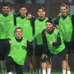 Montella kararını verdi! Karadağ maçında ilk 11'e prensini düşünüyor