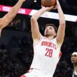 Alperen Şengün triple-double'la yıldızlaştı! Rockets uzatmada güldü
