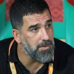 Arda Turan hakkında flaş iddia! 'Duyuyorum' diyerek gelecekteki takımını açıkladı