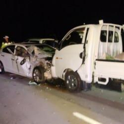 Bursa'da 3 aracın karıştığı kaza! Polis memuru çift yaralı