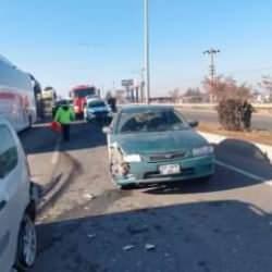 Direksiyon hakimiyetini kaybetti: Malatya’da iki araç çarpıştı!