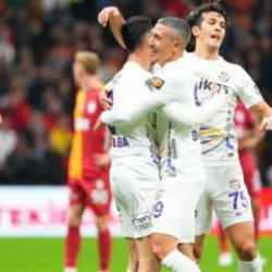 Galatasaray'a gol atan Emre Akbaba sevinmedi