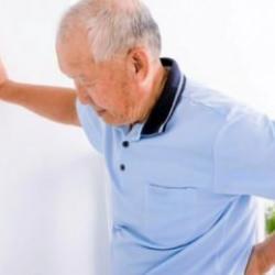 Geçim sıkıntısı gerçekten bel büküyormuş! Para sıkıntısı çekmek sırt ağrısını kronikleştiriyor