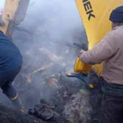 İki katlı ev küle döndü: Baba ve engelli oğlu hayatını kaybetti