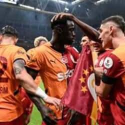 Galatasaray'da transfer operasyonu! Yıldız ismin maaşı tavan ücret olacak
