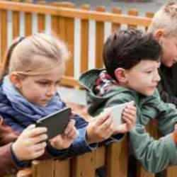 Türkiye düğmeye bastı: 13 yaş altı çocuklara sosyal medya sınırı!