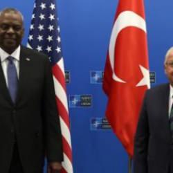 Bakan Güler'den kritik temas! ABD'li mevkidaşıyla görüştü