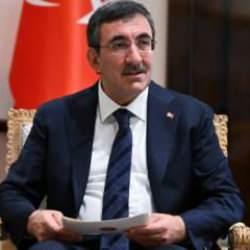 En düşük emekli maaşına zam sinyali! Cevdet Yılmaz açıkladı