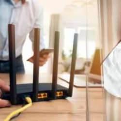 Etkili ve düşük maliyetli kanıtlanmış çözüm: Wi-Fi sinyalini güçlendirmek için alüminyum folyo kullanın