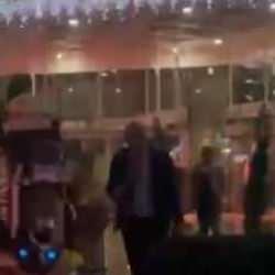 İstanbul'da AVM'de yangın: Çok sayıda ekip sevk edildi!