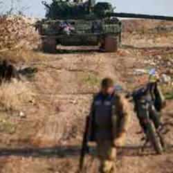 Suriye'de gençler rejimden kaçıyor... Doğu Guta'da eli silah tutanlar hedefte